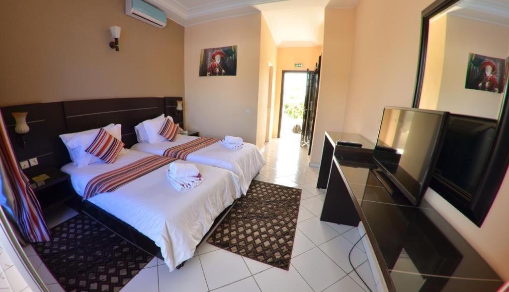 Hotel Al Akha Sidi Harazem Экстерьер фото